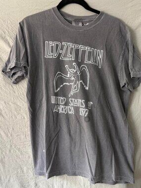 Led Zeppelin vintage style band tee
